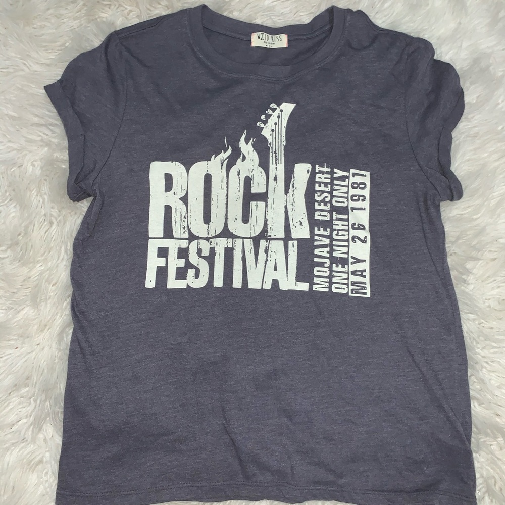 Cute Band Tee!